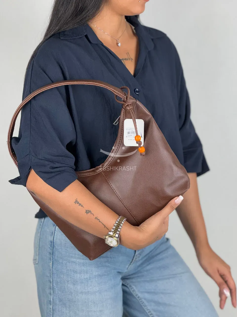 Simple slouchy girls handbag with a charmpendant (2) خرید و قیمت کیف دخترانه شل ساده و آویز دار